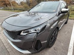 Grau Gebraucht 2021 Peugeot 3008 GT SUV | 26.940 € (Etwas zu teuer)