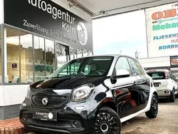 Schwarz Gebraucht 2014 Smart ForFour Kleinwagen | 6.990 € (Fairer Preis)