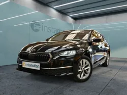 Schwarz Gebraucht 2024 Skoda Octavia Kombi | 30.475 € (Guter Preis)