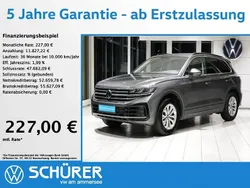 Grenadillschwarz metallic Gebraucht 2024 VW Touareg Style SUV | 63.987 € (Superpreis)