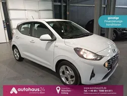 Weiß Gebraucht 2021 Hyundai i10 Trend Kleinwagen | 13.880 € (Fairer Preis)