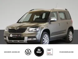 Grün Gebraucht 2017 Skoda Yeti Style SUV | 15.900 € (Fairer Preis)