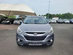 Silber Gebraucht 2015 Hyundai ix35 Comfort SUV | 12.990 € (Etwas zu teuer)