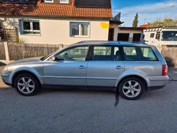 Silber Gebraucht 2001 VW Passat Kombi | 2.999 € (Etwas zu teuer)