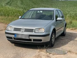 Silber Gebraucht 2003 VW Golf IV Kombi | 1.770 € (Guter Preis)
