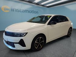 Weiß Gebraucht 2024 Opel Astra Limousine | 25.399 € (Fairer Preis)