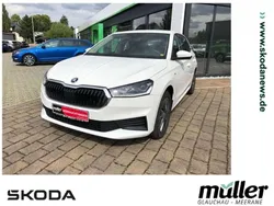 Weiß (candyweiss) Gebraucht 2023 Skoda Fabia Tour Limousine | 16.990 € (Fairer Preis)
