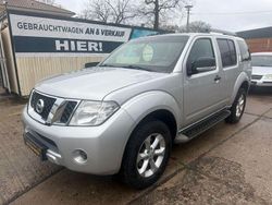 Platinum silver Gebraucht 2012 Nissan Pathfinder XE SUV | 12.350 €