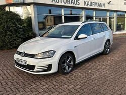 Pure white Gebraucht 2016 VW Golf VII GTD Kombi | 17.990 € (Fairer Preis)