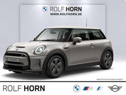 Melting silver iii metallic Gebraucht 2022 Mini Cooper SE Essential Kleinwagen | 16.260 € (Fairer Preis)