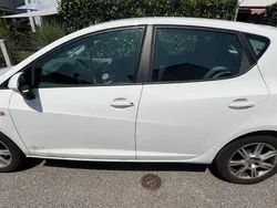 Weiß Gebraucht 2011 Seat Ibiza Reference Kleinwagen | 4.500 € (Etwas zu teuer)