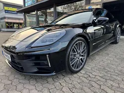 Schwarz Neu 2024 Porsche Panamera Limousine | 171.360 €