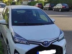 Gebraucht 2014 Toyota Yaris Hybrid Comfort Limousine | 9.000 € (Fairer Preis)