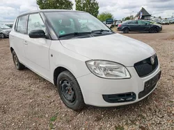 Weiß Gebraucht 2009 Skoda Fabia Style Limousine | 999 € (Superpreis)