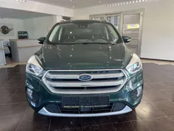 Grün Gebraucht 2017 Ford Kuga Vignale SUV | 14.999 € (Fairer Preis)