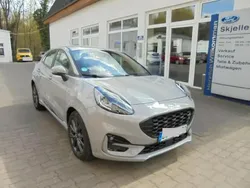 Fancygrau Gebraucht 2024 Ford Puma ST-Line SUV | 23.950 € (Fairer Preis)