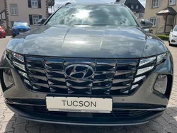 Amazon grey / met Gebraucht 2021 Hyundai Tucson Trend SUV | 27.890 € (Fairer Preis)