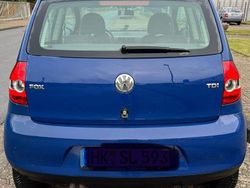 Blau Gebraucht 2007 VW Fox Kleinwagen | 1.690 € (Fairer Preis)