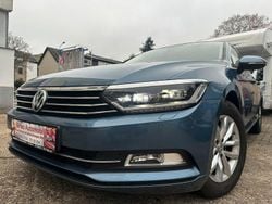 Blau Gebraucht 2018 VW Passat Limousine | 16.799 € (Etwas zu teuer)
