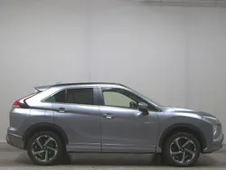 Grau Gebraucht 2023 Mitsubishi Eclipse Cross Plus SUV | 19.480 € (Superpreis)