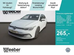 Pure white Gebraucht 2021 VW Golf VIII Life Limousine | 21.690 € (Fairer Preis)