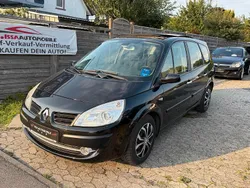 Schwarz Gebraucht 2007 Renault Scénic II Van / Kleinbus | 2.490 € (Etwas zu teuer)