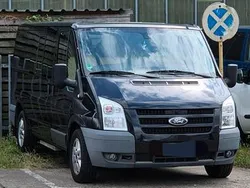 Schwarz Gebraucht 2011 Ford Transit Kleinwagen | 6.900 €