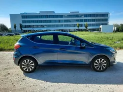 Blau Gebraucht 2022 Ford Fiesta Titanium Kleinwagen | 15.600 € (Guter Preis)