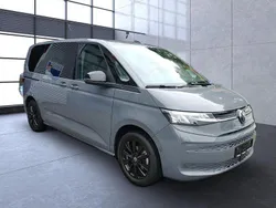 Grau Gebraucht 2024 VW T7 Van | 49.690 € (Guter Preis)