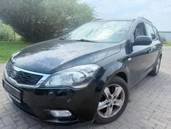 Schwarz Gebraucht 2011 Kia Ceed Sportswagon Kombi | 2.590 € (Superpreis)