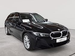 Schwarz uni Gebraucht 2022 BMW 318 Sport Line Kombi | 20.290 € (Superpreis)