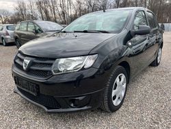 Schwarz Gebraucht 2015 Dacia Sandero Ambiance Kleinwagen | 5.500 € (Fairer Preis)