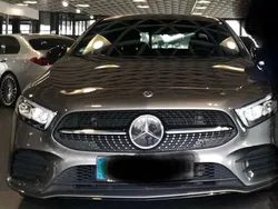 Grau Gebraucht 2022 Mercedes 200 AMG line Coupé | 28.100 € (Fairer Preis)
