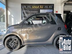 Grau Gebraucht 2019 Smart ForTwo Cabrio Brabus Xclusive Cabrio | 39.999 €