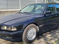 Cosmosschwarz Gebraucht 1998 BMW 740 Limousine | 7.900 €