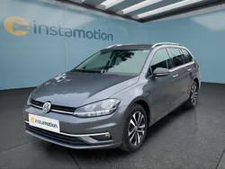 Grau Gebraucht 2019 VW Golf VII Kombi | 22.499 €