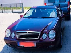 Rot Gebraucht 1998 Mercedes 320 Limousine | 999 €