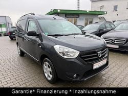 Grau Gebraucht 2017 Dacia Dokker Van / Kleinbus | 4.900 € (Guter Preis)