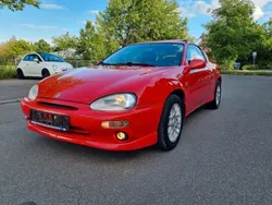 Rot Gebraucht 1998 Mazda MX3 Kleinwagen | 1.500 €