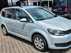 Silber Gebraucht 2011 VW Touran Van / Kleinbus | 6.200 € (Fairer Preis)