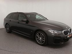 Grau Gebraucht 2023 BMW 530 M Sport Kombi | 36.219 € (Fairer Preis)