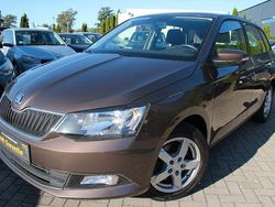 Braun Gebraucht 2017 Skoda Fabia Ambition Kleinwagen | 11.690 € (Fairer Preis)