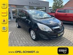 Schwarz Gebraucht 2012 Opel Meriva Van / Kleinbus | 6.980 € (Etwas zu teuer)