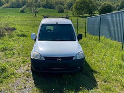 Weiß Gebraucht 2005 Opel Combo Van / Kleinbus | 1.200 € (Guter Preis)