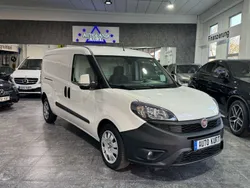 Weiß Gebraucht 2022 Fiat Doblò Van / Kleinbus | 10.990 €