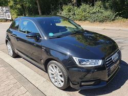 Schwarz Gebraucht 2016 Audi A1 S-Line Kleinwagen | 14.390 € (Fairer Preis)