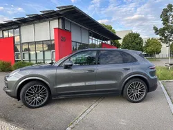 Grau Gebraucht 2019 Porsche Cayenne SUV | 51.900 € (Fairer Preis)