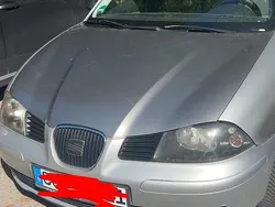 Grau Gebraucht 2006 Seat Ibiza Kleinwagen | 1.300 € (Fairer Preis)