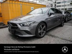 Mountain grau Gebraucht 2022 Mercedes CLA200 Progressive Kombi | 29.690 € (Fairer Preis)