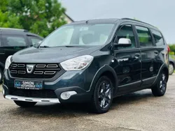 Grau Gebraucht 2018 Dacia Lodgy Stepway Van / Kleinbus | 12.750 € (Etwas zu teuer)